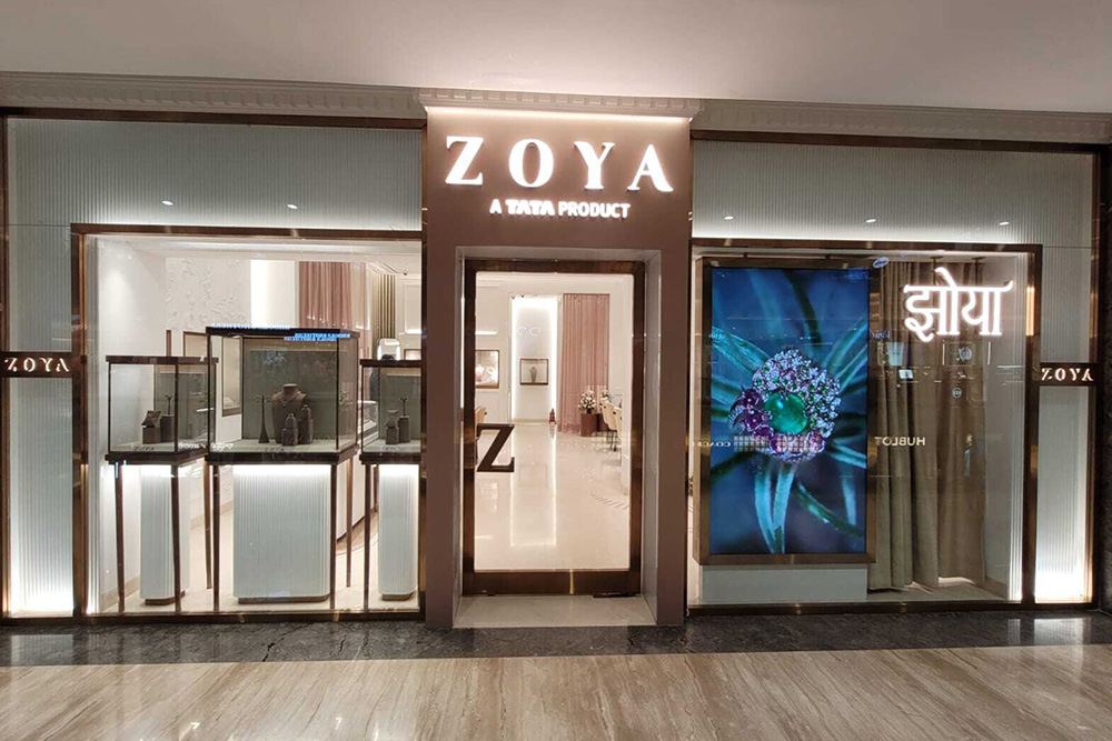 Zoya